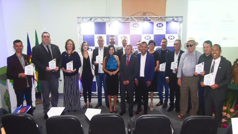 Leia mais sobre o artigo CRA-PE premia os melhores municípios pernambucanos em workshop de gestão pública