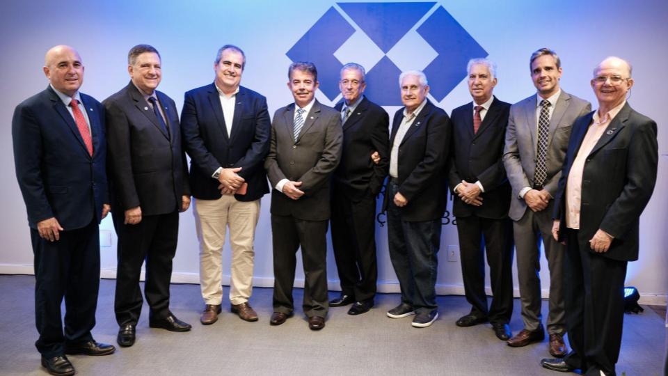 No momento, você está visualizando CFA prestigia inauguração da nova sede do CRA-BA e exalta aumento de registros