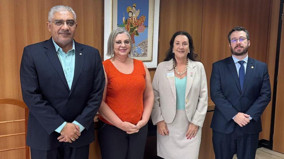 Leia mais sobre o artigo CFA participa de reunião com Ministério da Educação