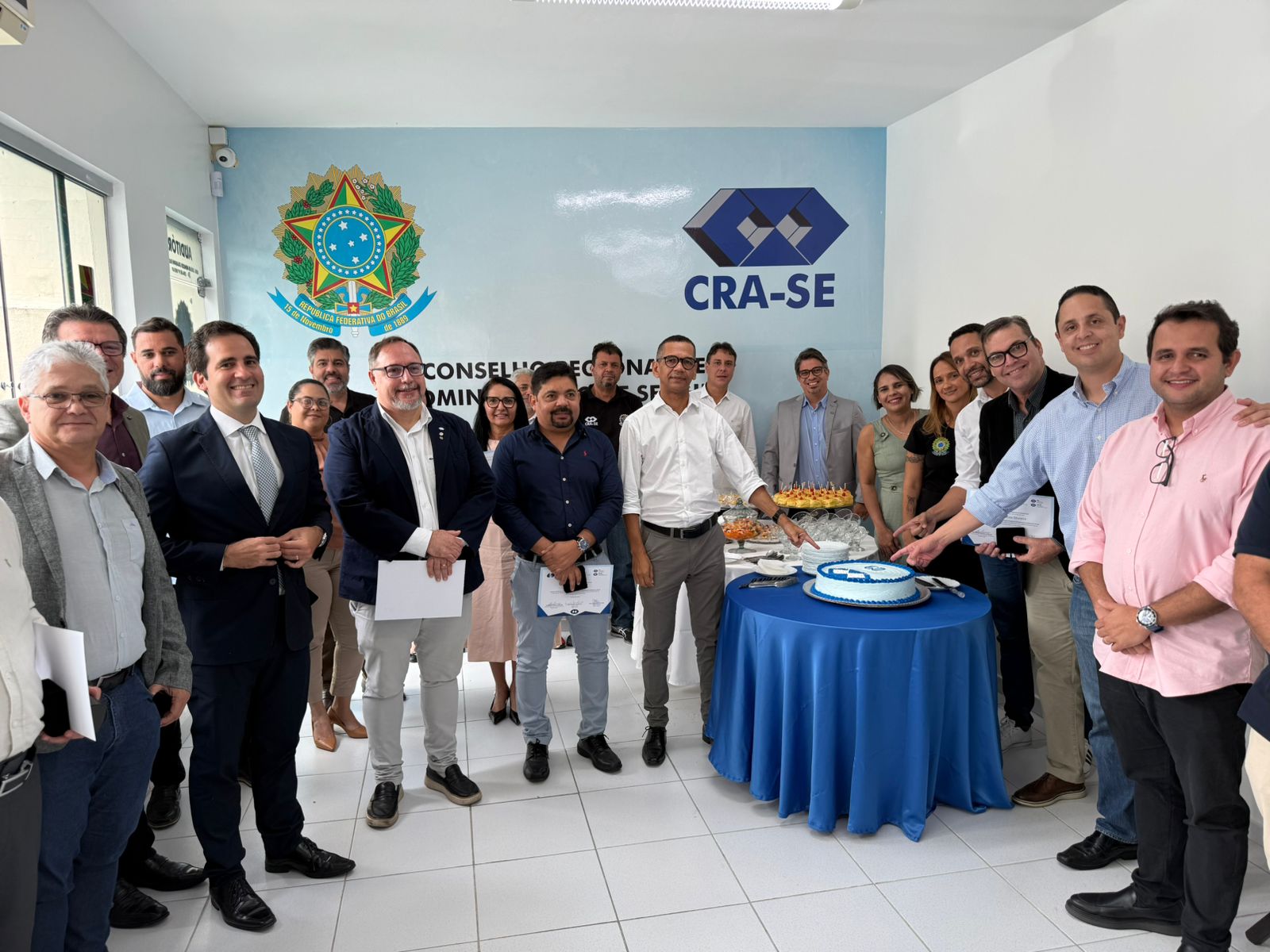 Leia mais sobre o artigo CRA-SE concede Medalha 60 Anos da Administração a personalidades