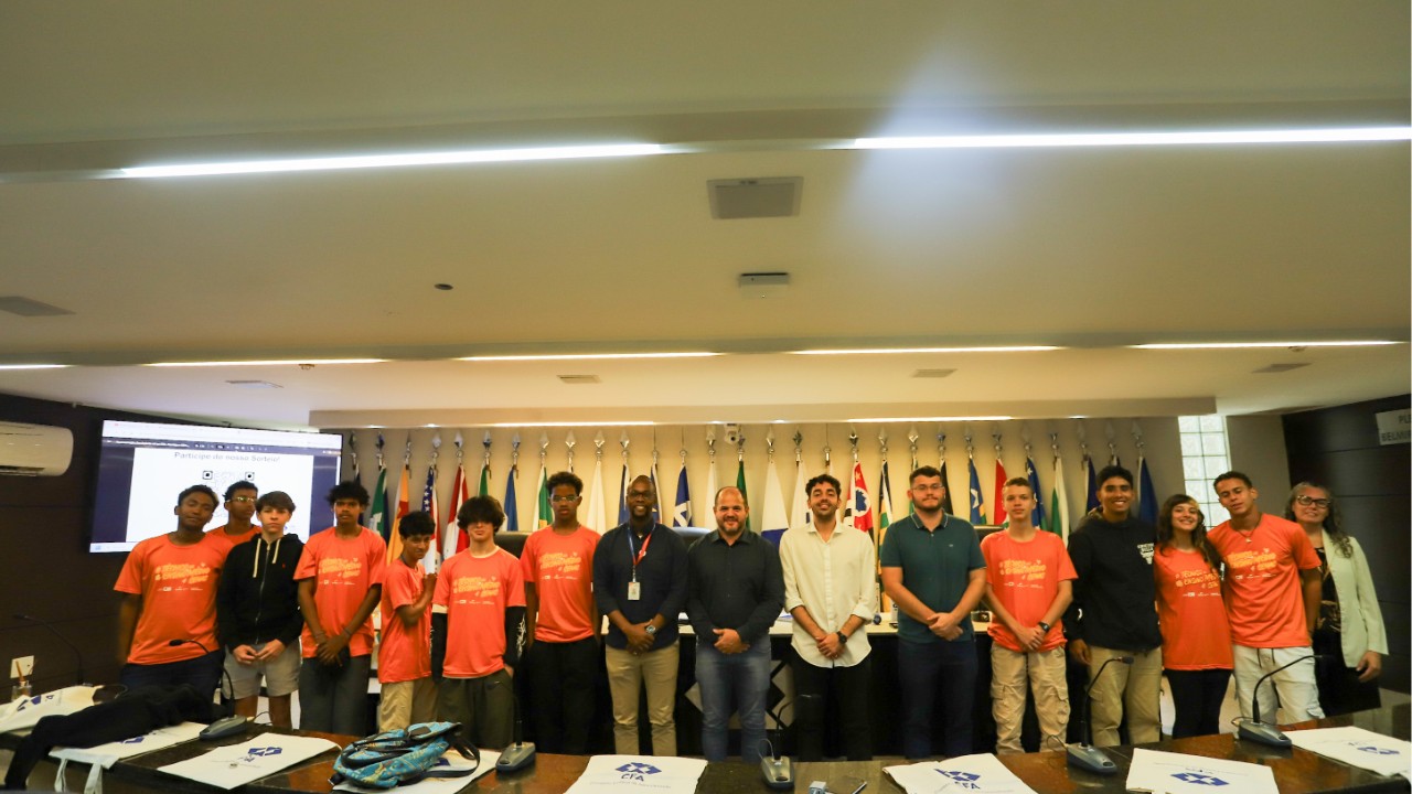 Leia mais sobre o artigo Alunos do curso técnico em Administração do Senac-DF visitam o CFA