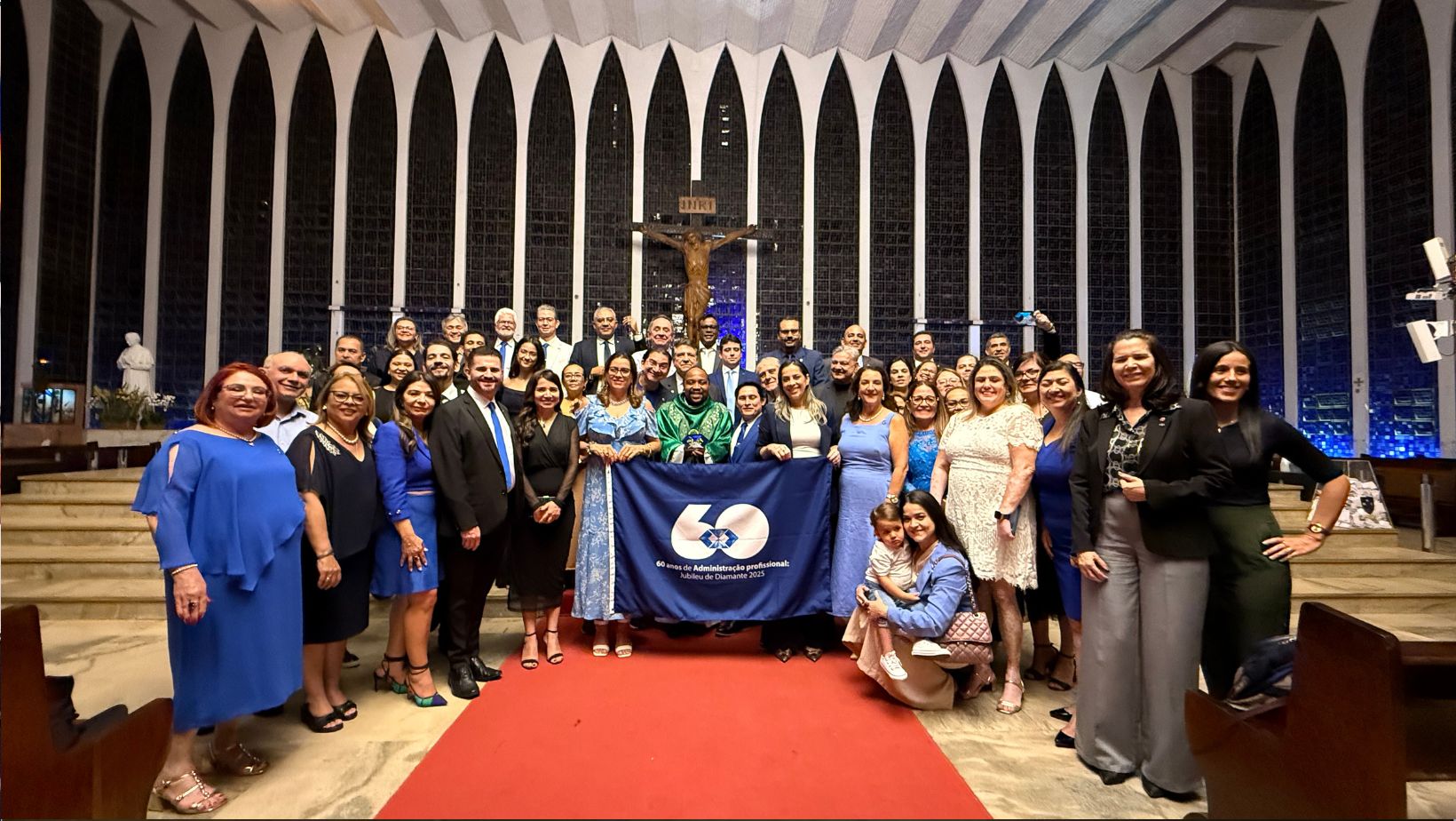 Leia mais sobre o artigo Administração celebra 60 anos com missa de Ação de Graças