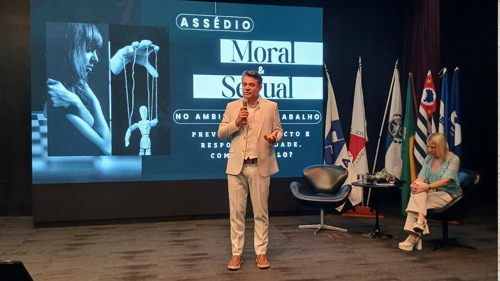 Leia mais sobre o artigo Assédio moral e sexual no trabalho: quais caminhos para coibir essa prática nas organizações