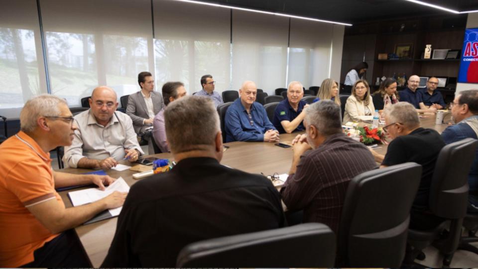 Leia mais sobre o artigo CFA e associações de Administração do RS discutem fortalecimento do associativismo