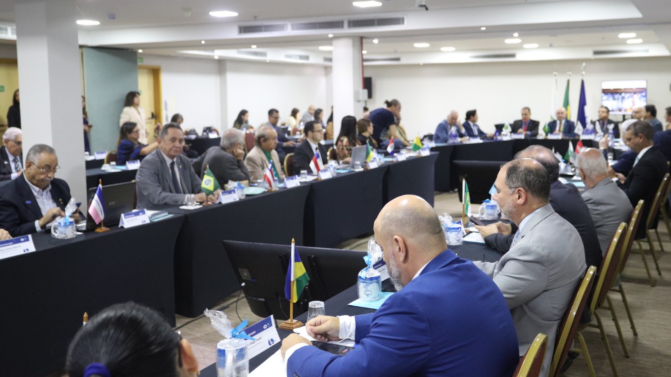 Leia mais sobre o artigo Brasília recebe último Fórum de Presidentes do Sistema CFA/CRAs de 2025