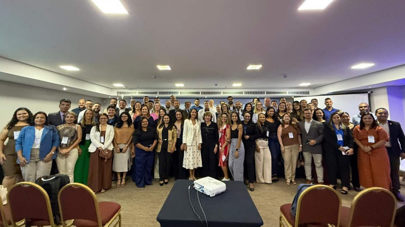 Leia mais sobre o artigo ENAF encerra programação com apresentação de planos de fiscalização e cases de sucesso dos CRAs