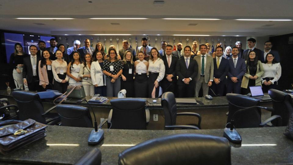 Leia mais sobre o artigo Encontro Jurídico do Sistema CFA/CRAs promove debates e alinhamento estratégico