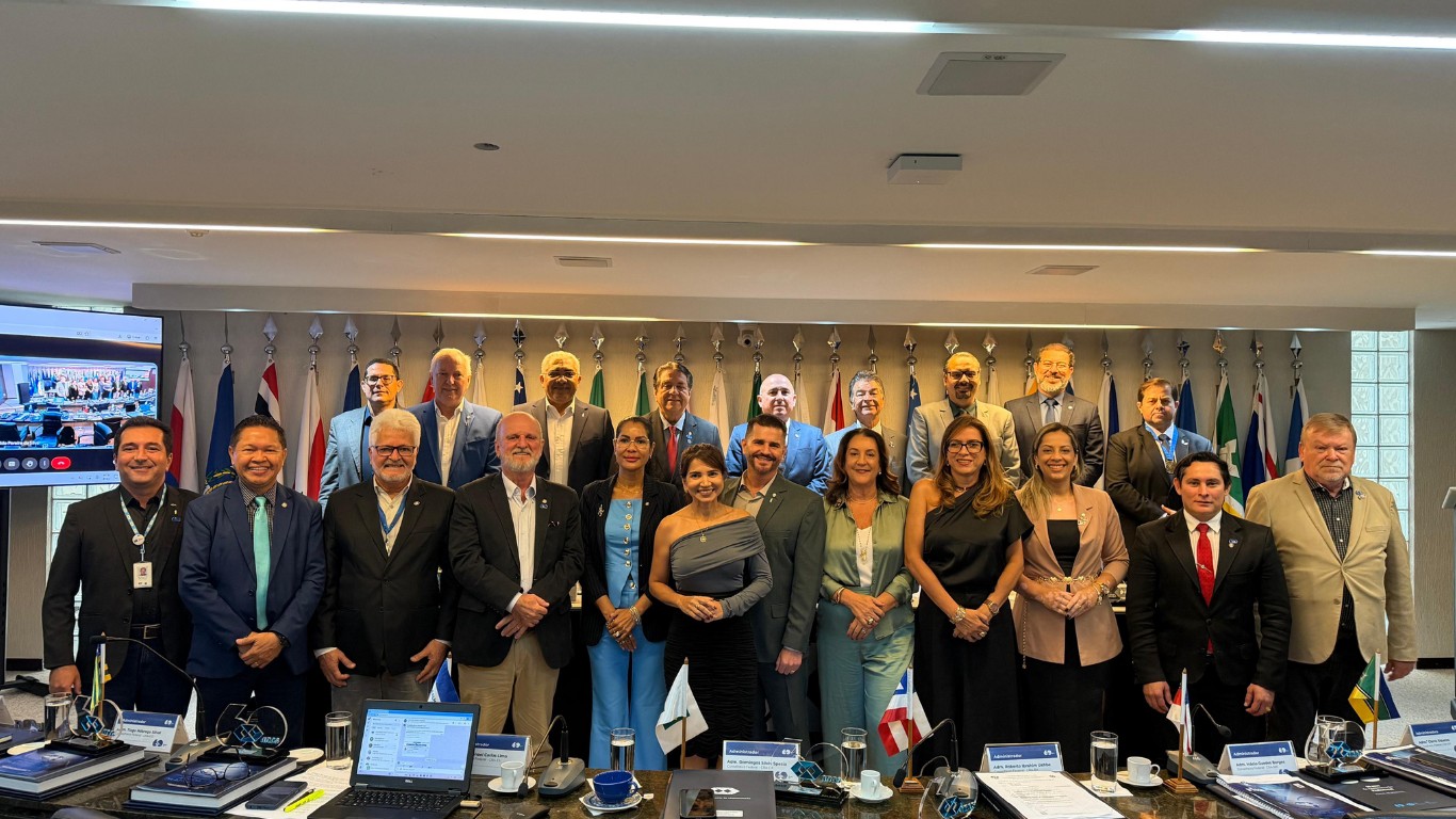 No momento, você está visualizando CFA reúne Conselheiros Federais para semana de Sessões Plenárias Extraordinárias em Brasília