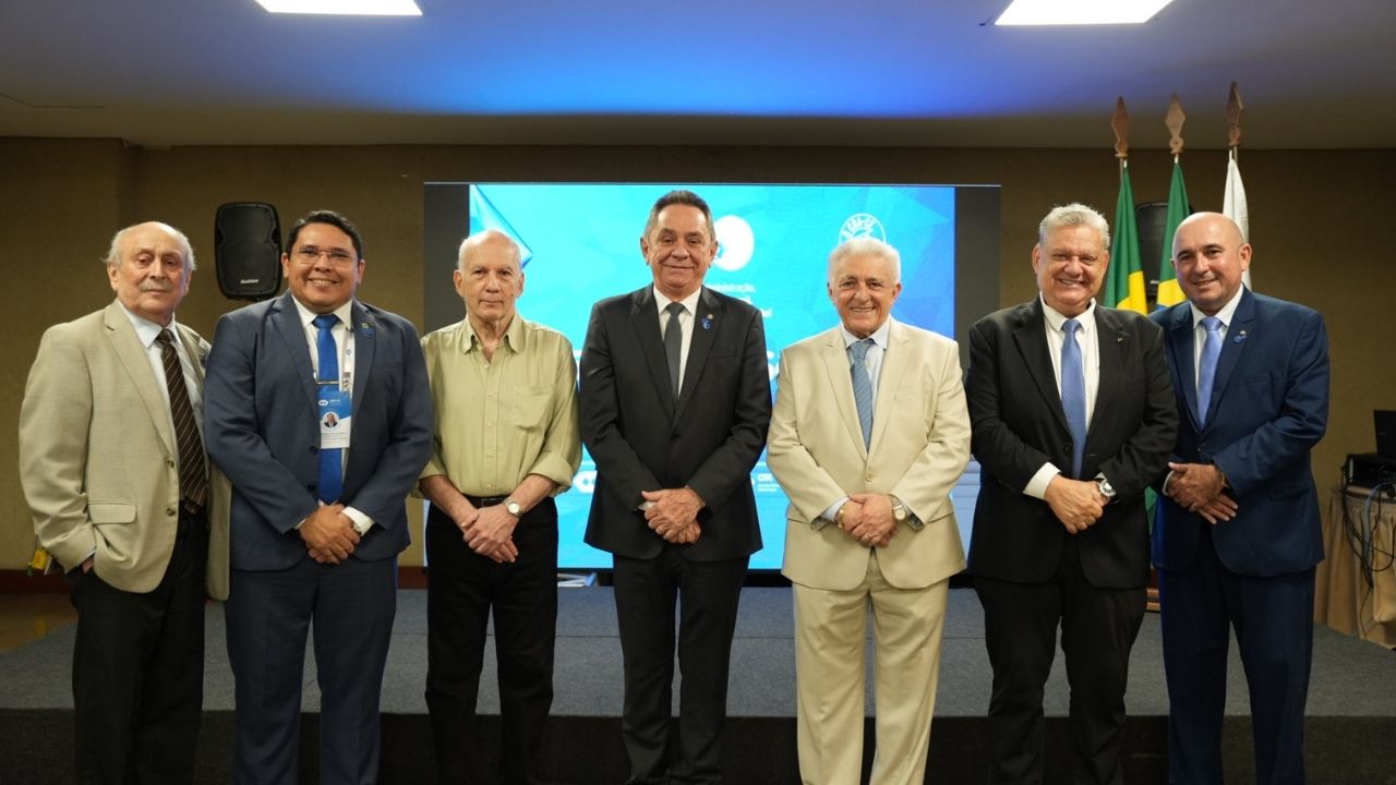 No momento, você está visualizando Presidente do CFA participa do 5º Encontro Sênior, em Fortaleza (CE)